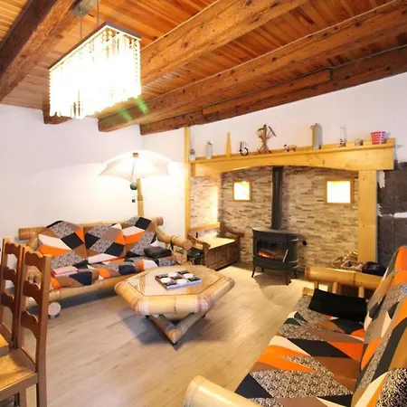 Casa de Férias Maison De Charme Au Calme Avec Jardin, Wifi Et Parking - Fr-1-742-339 *